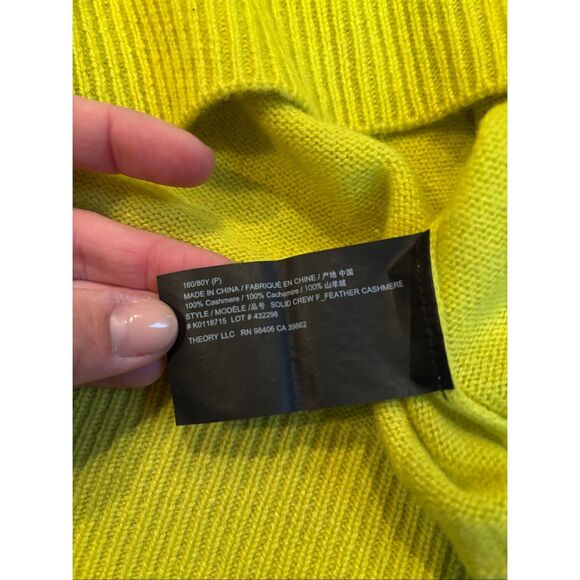 THEORY Cashmere Crewneck Sweater In Bright Lime - Picture 6 of 6